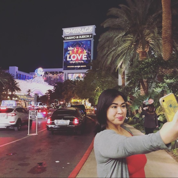 Meet your Posher, Madora - Picture 1 of 1